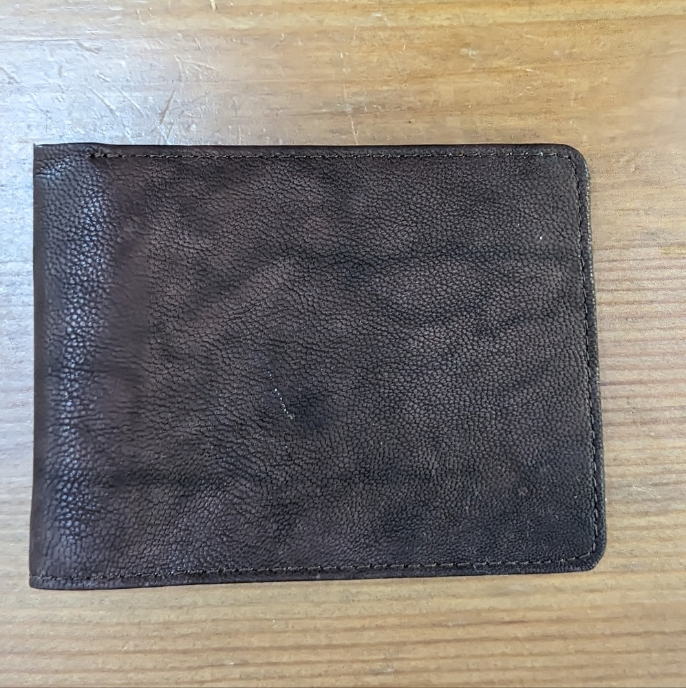 Basic Editions Leather Wallet NIB